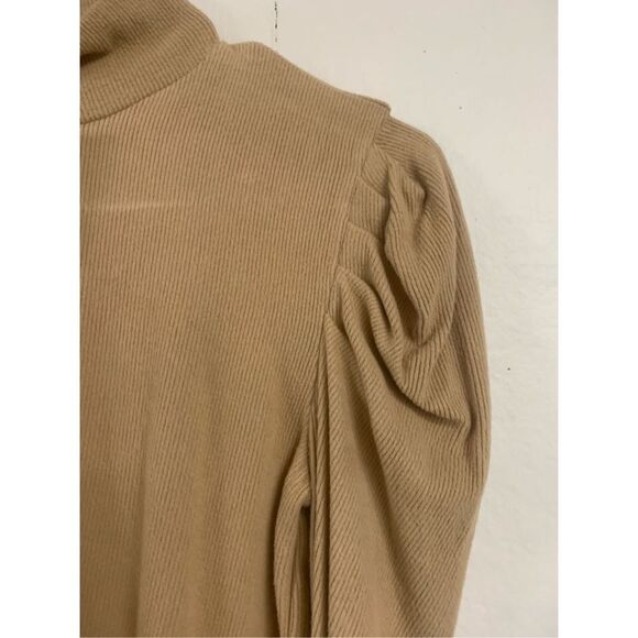 Cute Puff Sleeve Sweater - Picture 2 of 5